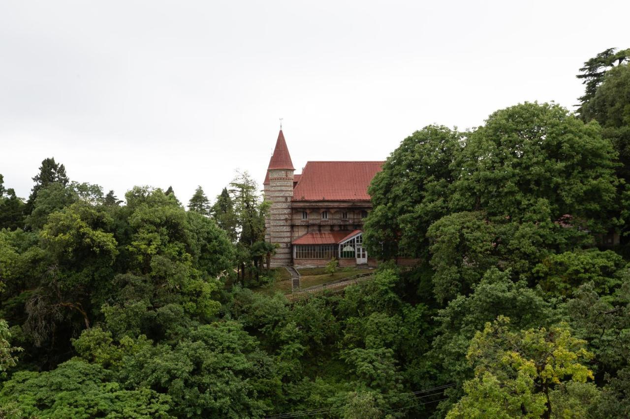 The Oasis Mussoorie - A Member Of Radisson Individuals Hotel Exterior photo