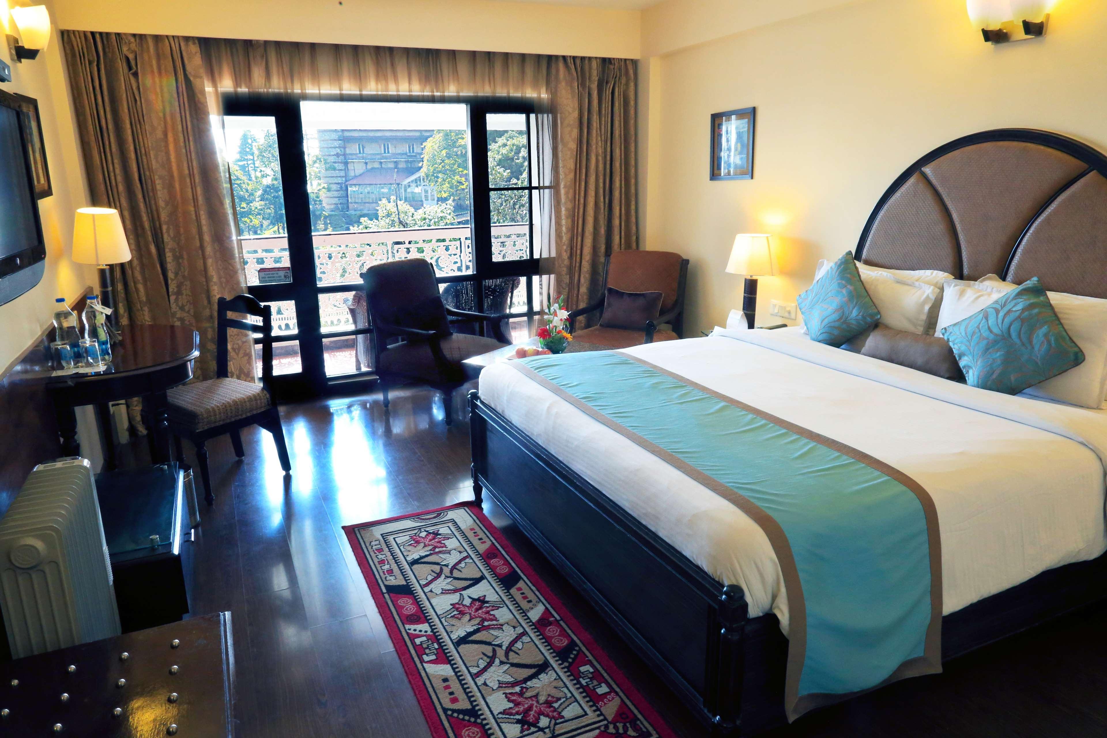The Oasis Mussoorie - A Member Of Radisson Individuals Hotel Exterior photo