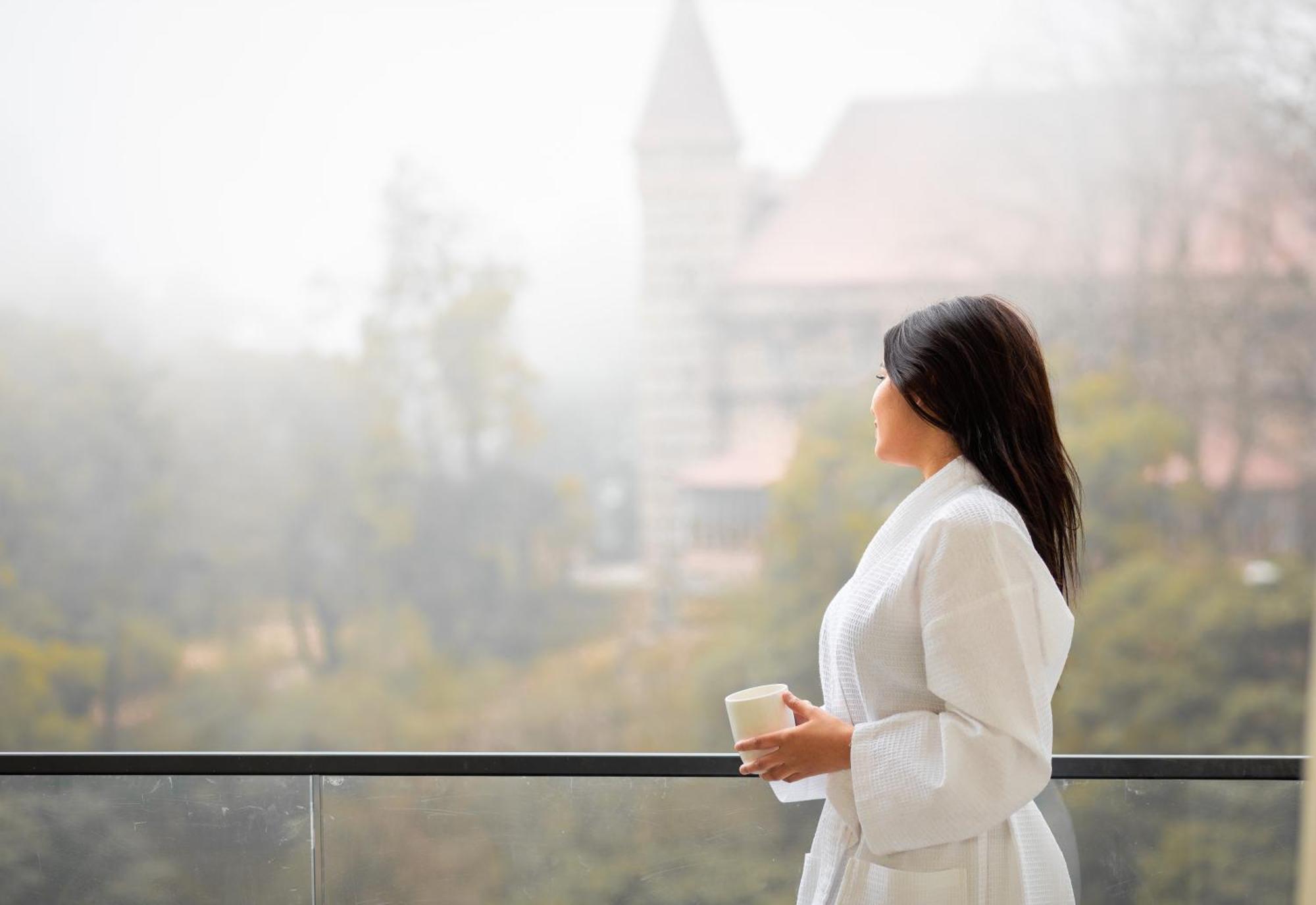 The Oasis Mussoorie - A Member Of Radisson Individuals Hotel Exterior photo
