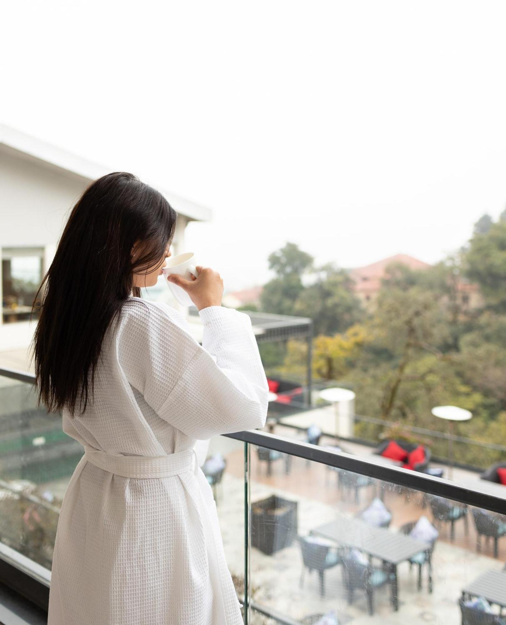 The Oasis Mussoorie - A Member Of Radisson Individuals Hotel Exterior photo