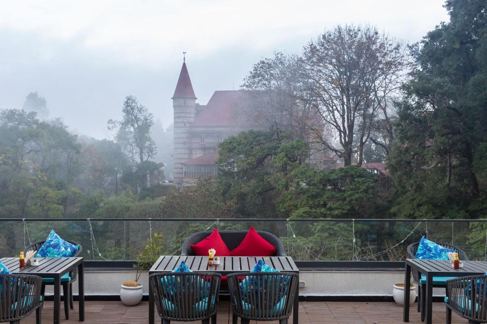 The Oasis Mussoorie - A Member Of Radisson Individuals Hotel Exterior photo